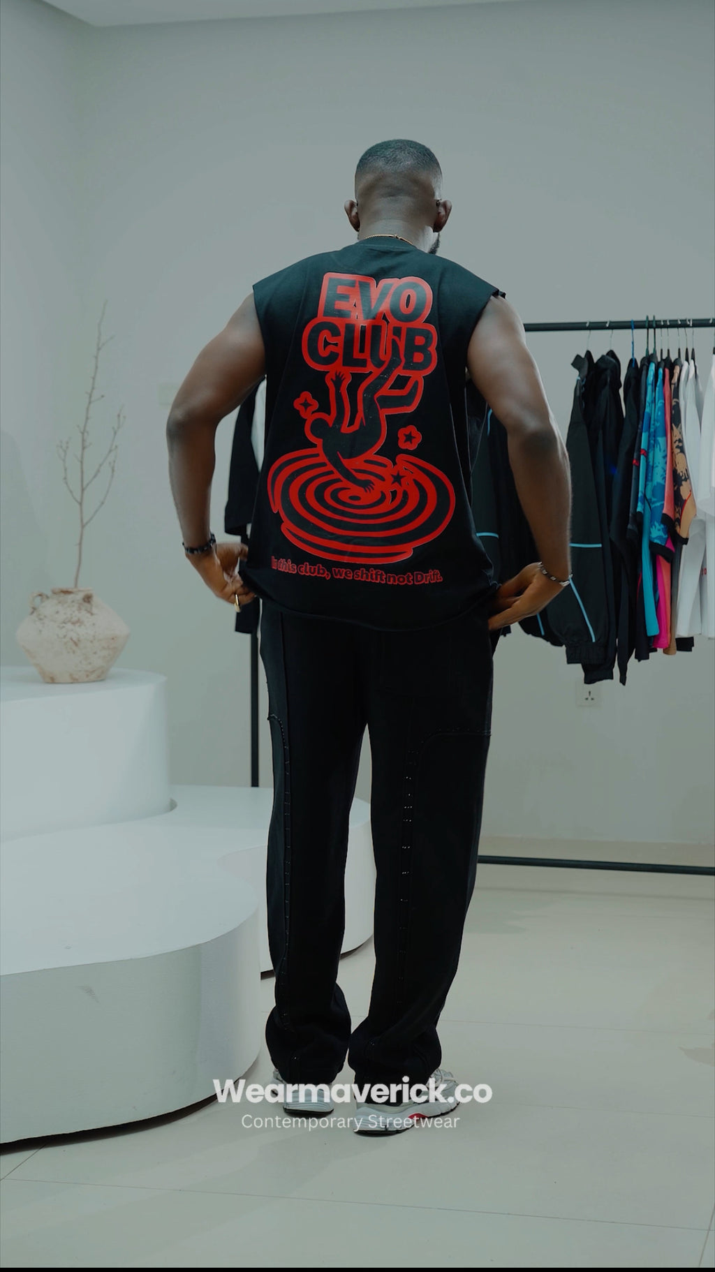 EVO CLUB Muscle Tee - Bold Graphic Streetwear | Wearmaverick